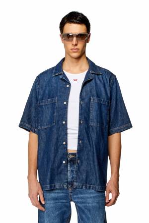Diesel Men Bowling Shirt In Denim - Blue (068KD)