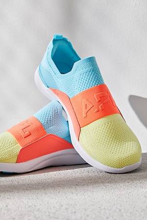 APL Running Shoes "Techloom Bliss"