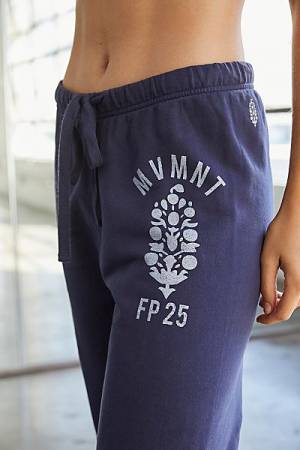 FP Movement Jogger "Just Chillin"