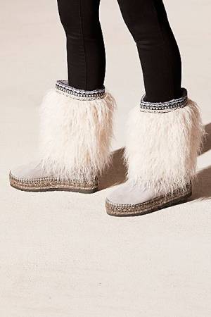 Free People Mountain Boots "Blanche" FP Collection