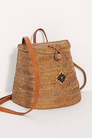Straw Studios Backpack "Beach Strolling"