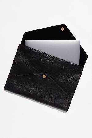 Sonix Vegan Leather Laptop Sleeve