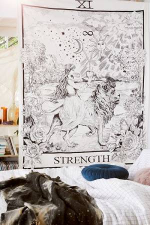 Tarot Tapestry "The Strength"