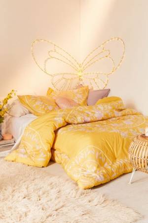 Medallion Bedding Set "Iris Sketched Floral"