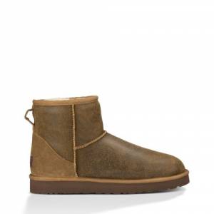 UGG Men's Classic Mini Bomber Boot Sheepskin