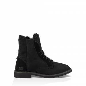 UGG Women's Quincy Boot Sheepskin
