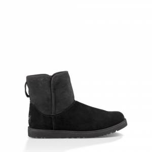 UGG Women's Cory Boot Sheepskin
