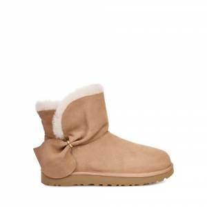 UGG Women's Classic Mini Twist Boot Suede