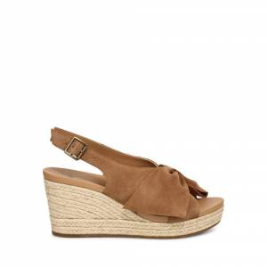 UGG Women's Camilla Wedge Suede