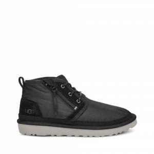 UGG Men's Neumel Zip Mlt Nylon