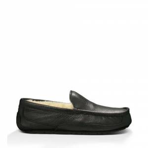 UGG Men's Ascot Slipper Leather