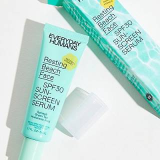 Everyday Humans Sunscreen Serum "Resting Beach Face SPF 30"