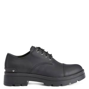 Giuseppe Zanotti Black Lace Up "REEPLEY"