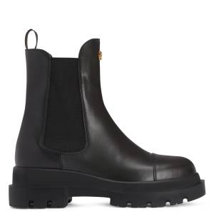 Giuseppe Zanotti Black Boots "TANKIE BEATLE"