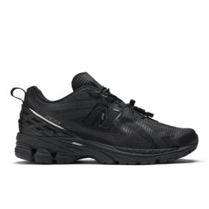 New Balance Unisex 1906R Lifestyle Sneakers Shoes - Black (U1906RNB)