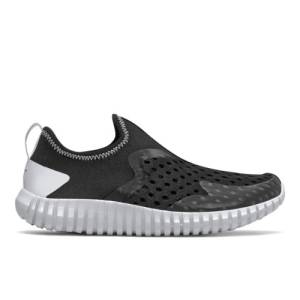 New Balance Aqua Drift Kids Shoes - Black / White (YTAQDLB1)